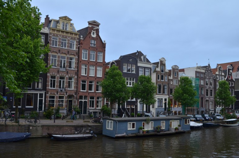 c4839694-64a6-41d7-b32a-b775b6897704