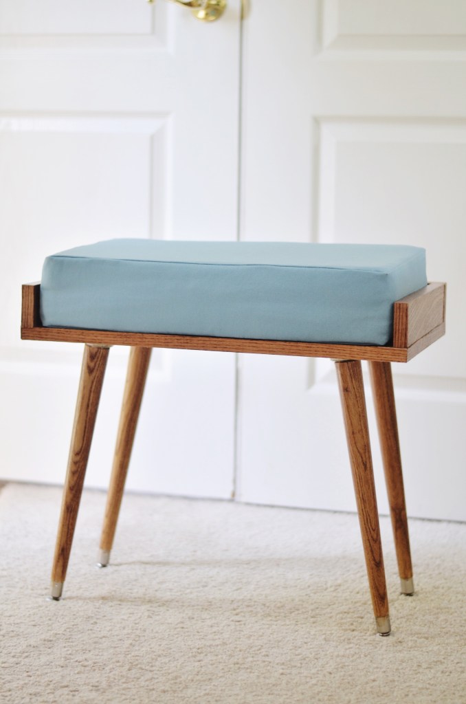 DIY Vanity Stool – Minted Bold