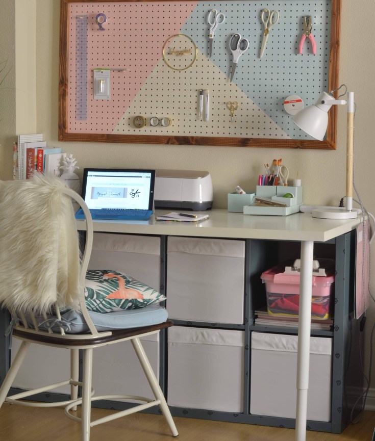 Minted Bold | Craft Desk